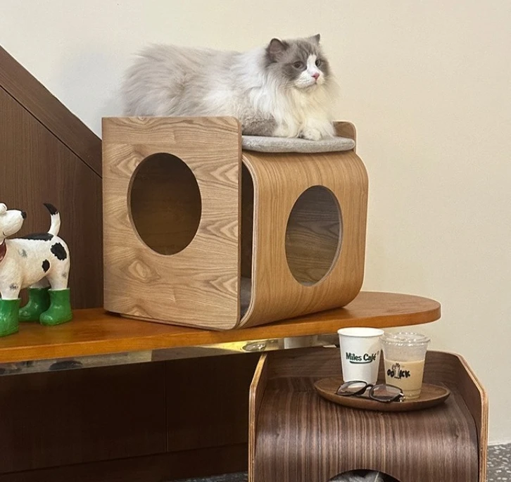 2026 Solid Wood Pet House Side Table, Washable Cat and Dog Bed Nightstand, Minimalist Shared Furniture with Storage Design