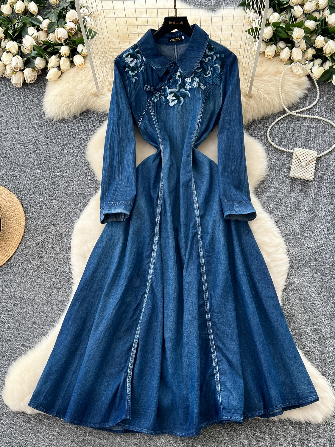 Retro Artistic Heav… - image