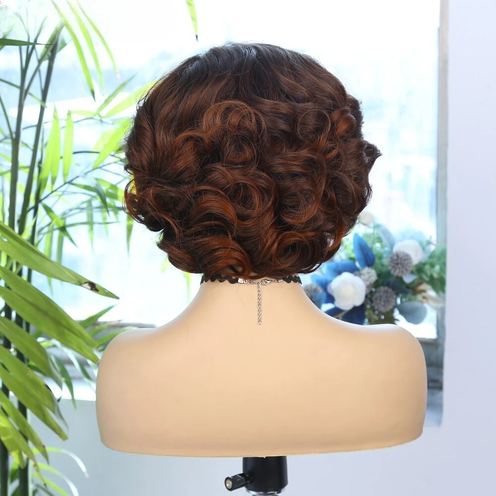 Рисунок 5 - Волнистый короткий парик Коричневый