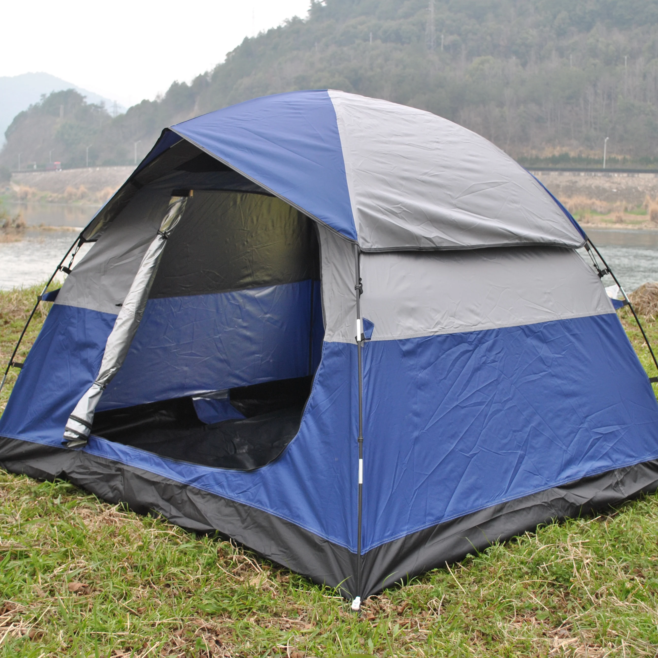 Durable Rainproof Double Layer 4 Person tent,Sunscreen 4 person Dome Tent, 4 person Camping Tent,Family camping  Sundome Tent