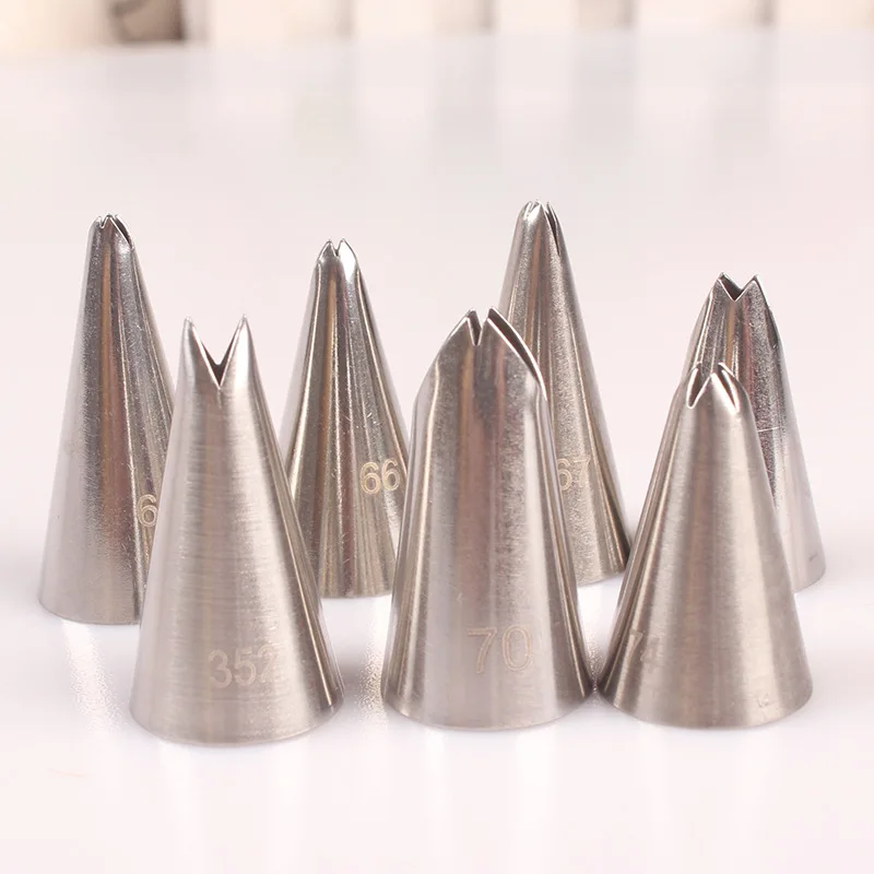 7Pcs Leaves Cream Tips Stainless Steel Icing Piping Nozzles Cake Cream Decorating Cupcake Pastry Kitchen Tools Lot Leaf