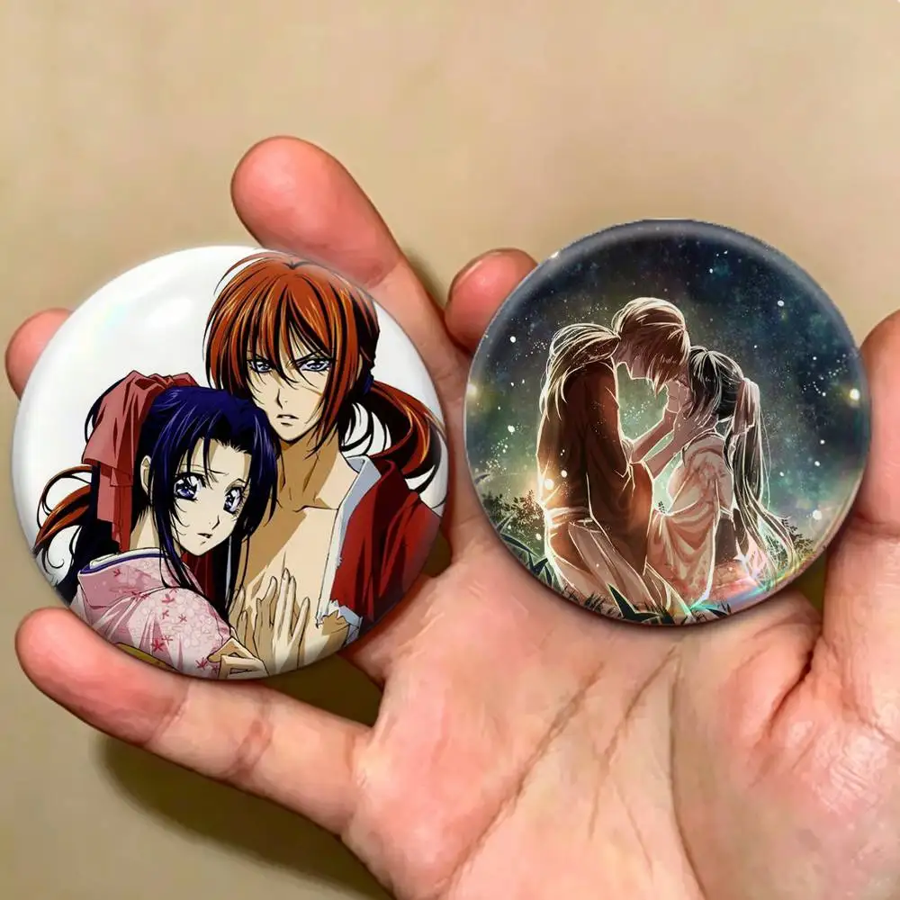 R-Rurouni Kenshin Kamiya Kaoru Badges Creative Tinplate Button PinsBrooch Badge Clothes Backpack