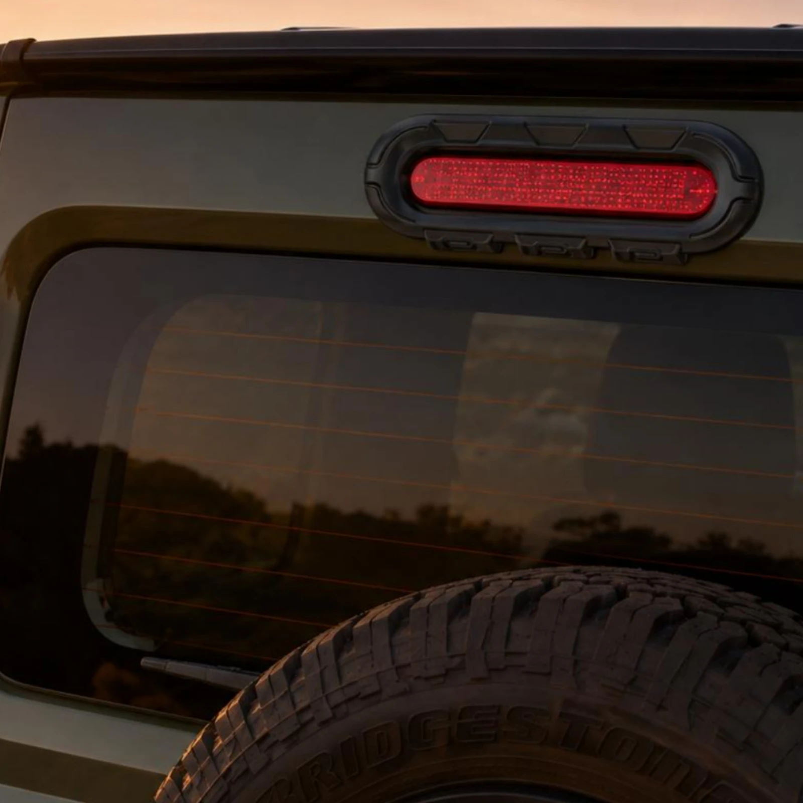 Jimny Brake Light Cover Oval Shape High-Mounted Brake Light Cover Car Accessory Molded Accent Safeguarding Frame