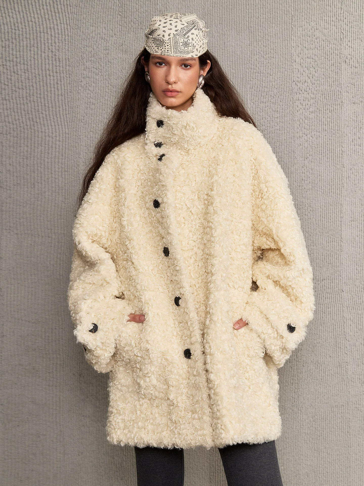 

Loen Encounter Warm Lamb Fur Jaet Women's Winter Thiened Medium Length Leather Fur Inteated Furry Jaet Retro Sle Lo...