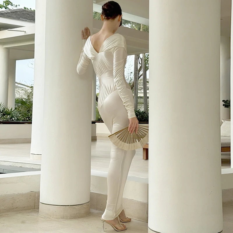 Seksowna europejsko-amerykańska sukienka maxi z dekoltem w serek, długim rękawem, dopasowanym krojem, wysokim stanem i jednolitym kolorem dla kobiet.