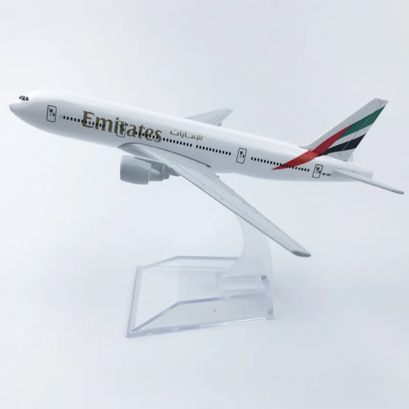 16cm Model Diecast Alloy Metal Airplane Boeing Emirates Airlines Airbus A380/B777Aircraft With Stand Collection Display Toy Gift