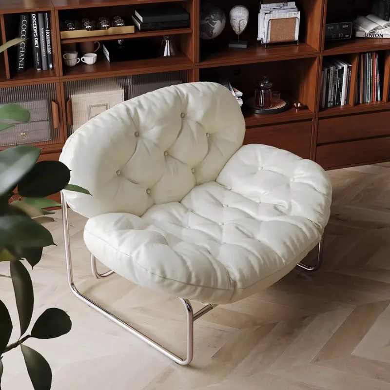 Silla individual informal con diseño de viento y crema de nube, sofá con rasguño de gato estilo Bauhaus Medieval