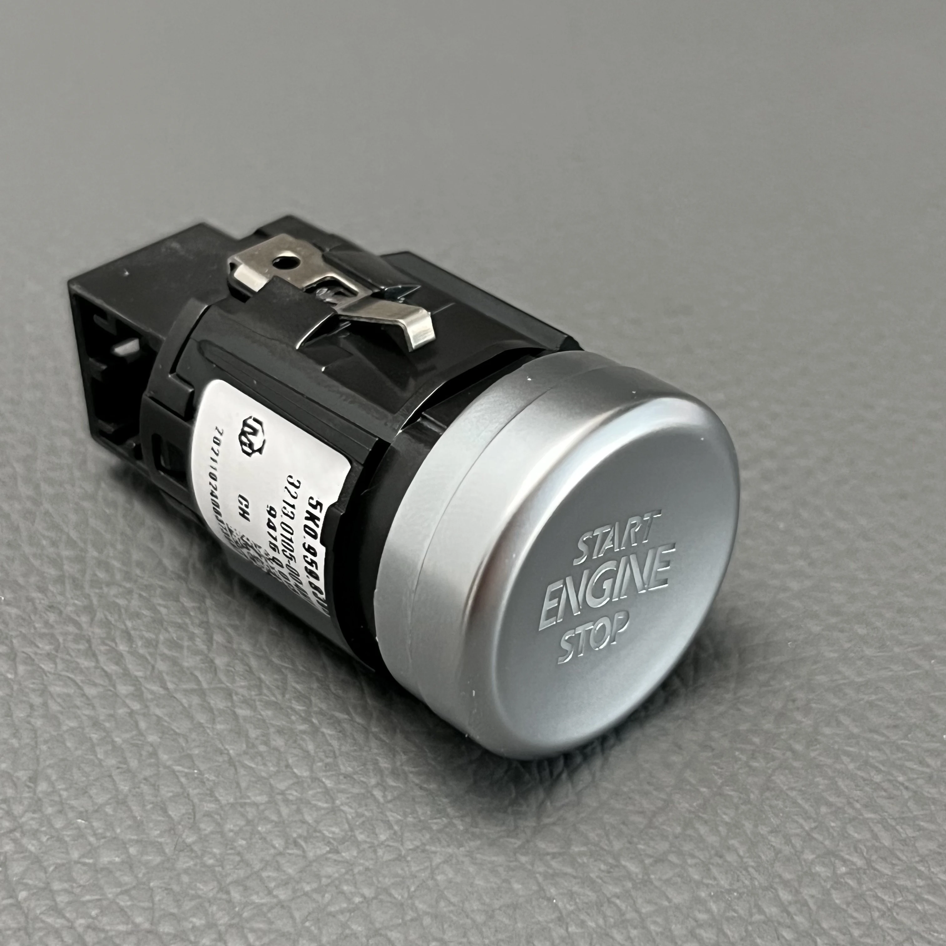 1 Stück Motorstart-Stopp-Knopfschalter für VW Golf 6 Scirocco XL1 2009-2018 5K0959839 5K0959839A 5K0959839B – Detail 6