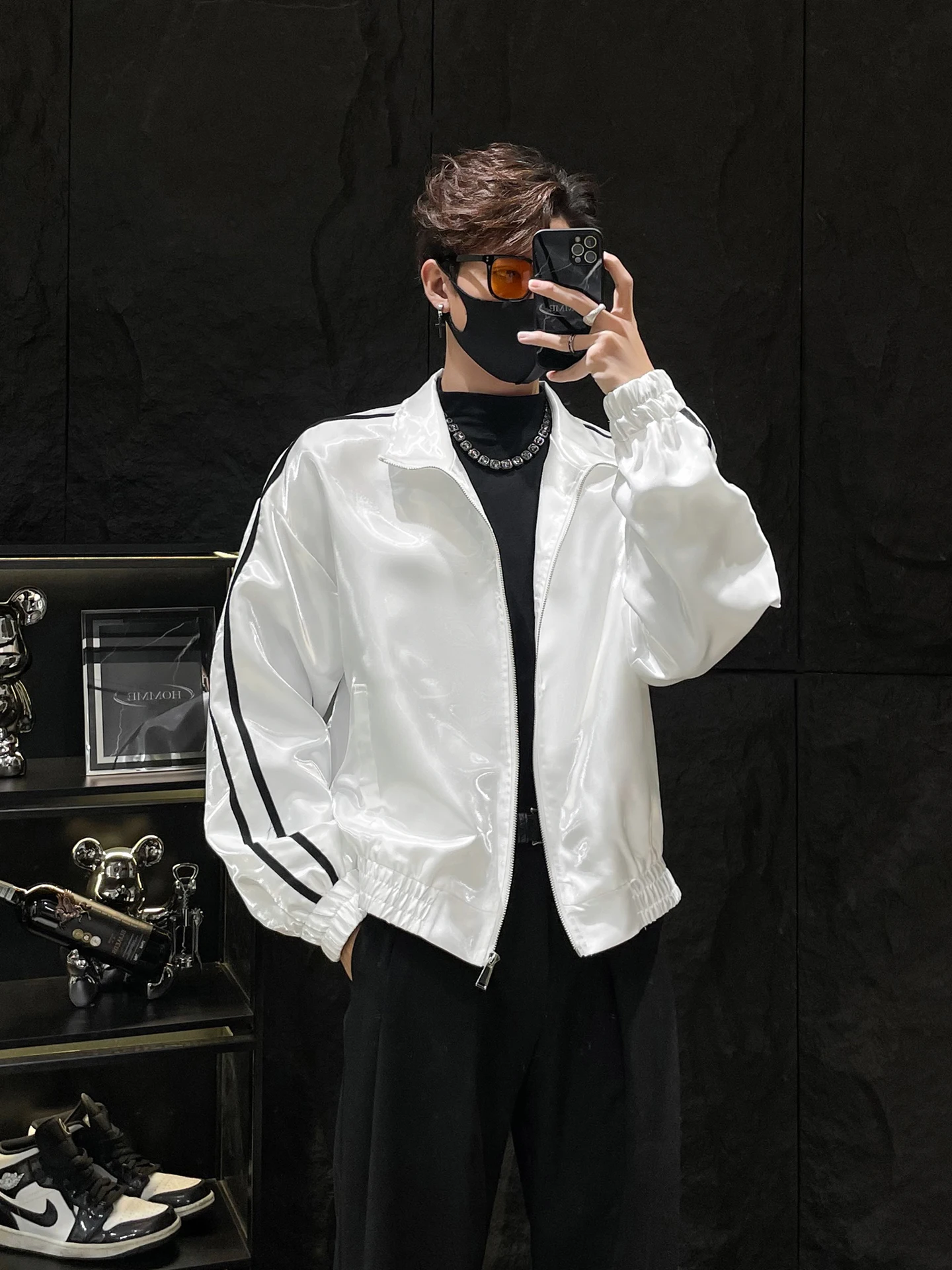 

Свободный крой, мужское пальто с воротником-стойкой в стиле пэчворк, полосатая верхняя одежда, повседневное белое пальто цвета Blo Design для молодежи