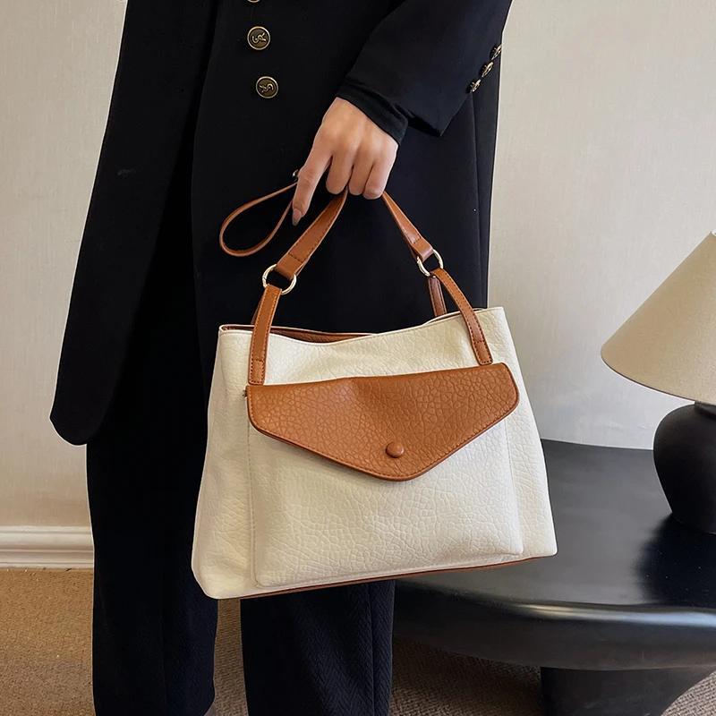 

Elegant Women's Leather Classic Fashion Designer Shoulder Bag Luxury Crossbody Tote Handbag For Stylish Daily Use