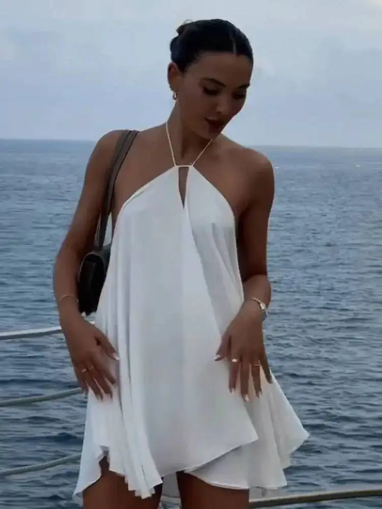 فساتين نسائية مثيرة مكشوفة الأكتاف للحفلات لعام 2025 فستان شاطئ أنيق بدون أكمام مفرغ بدون ظهر فساتين صيفية للسيدات في الشارع العالي