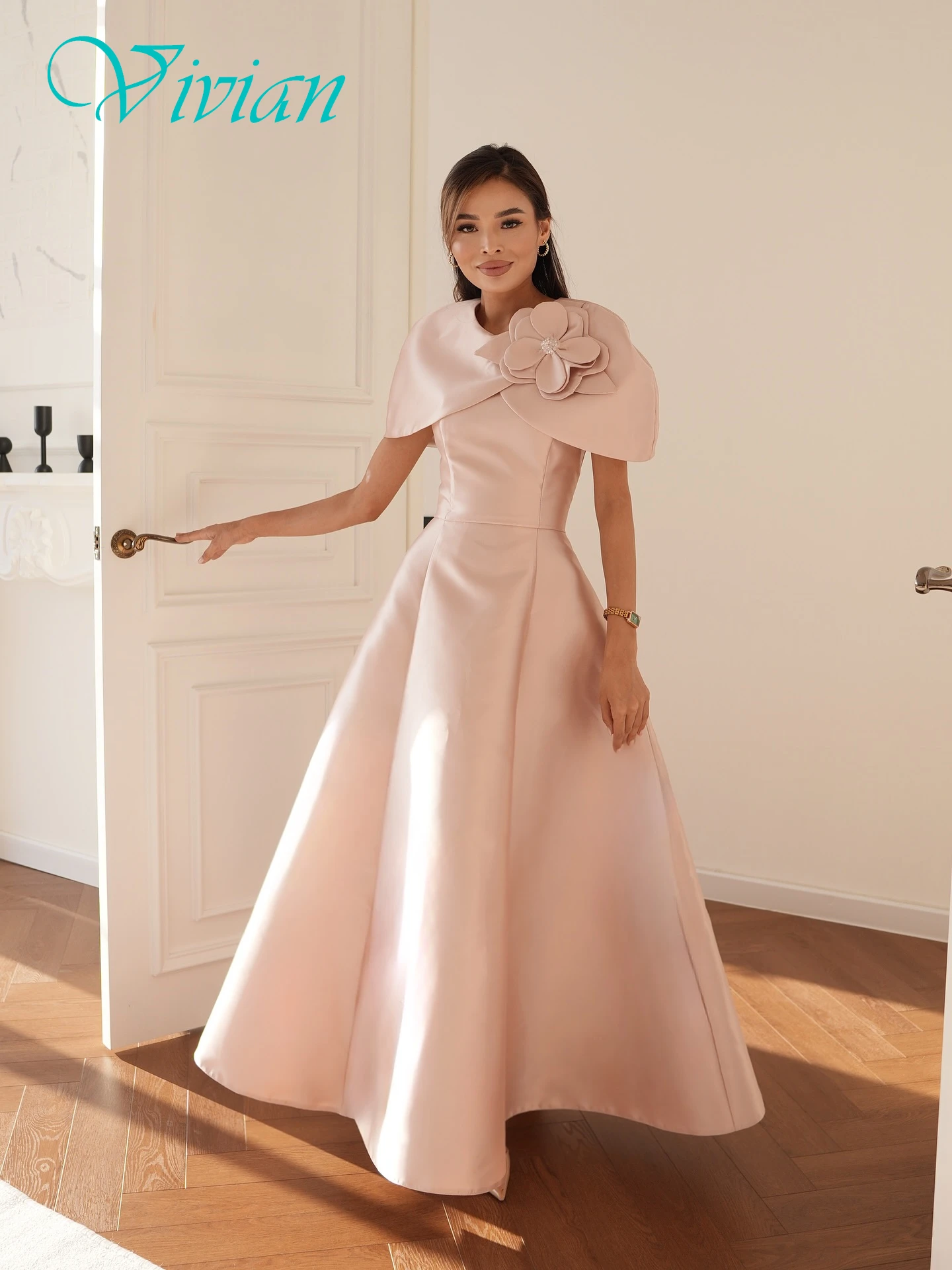 

Customized A-Line Crew Neck Short Sleeves Elegant Formal Evening Dress Modern High Quality Celebrity Gowns Delicate Party Dress