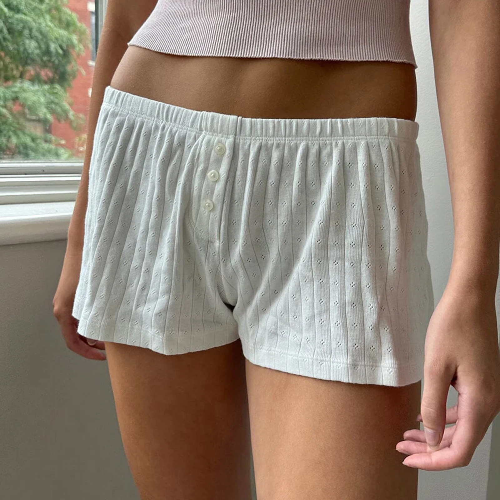 

Summer Women's Fashion Eyelets Shorts Casual Elastic Waist Short Pants for Vacation Beach Nightclub Streetwear Loungewear