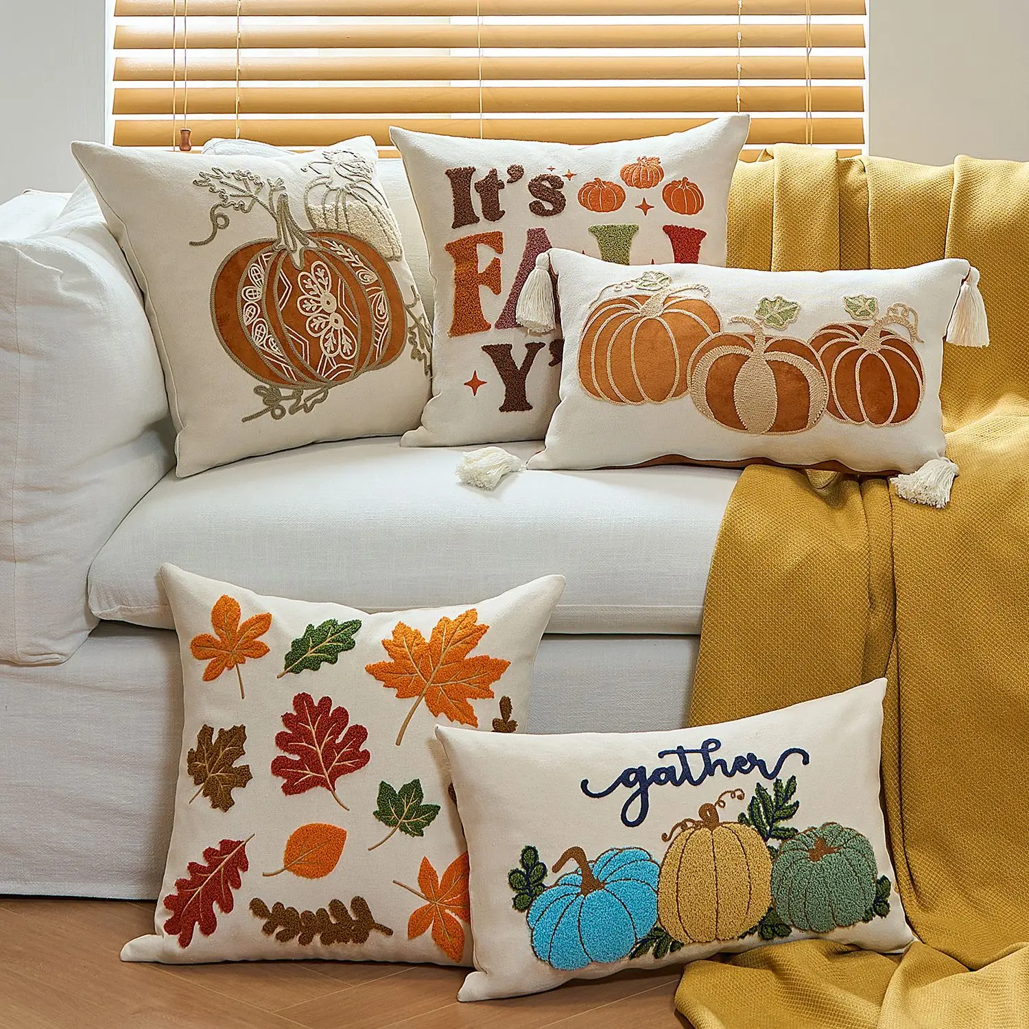 

Halloween Thanksgiving Cushion Cover Embroidered Pumpkin Maple Leaf Ghost Fall Harvest Decor for Sofa Seasonal Throw Pillow Case