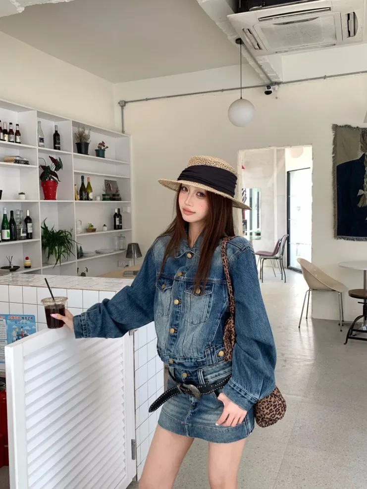 

Fashionable Worn-look Denim Jacket And Wrap Skirt Set Women's Early Spring High-waist Biker Style Two-piece Outfit