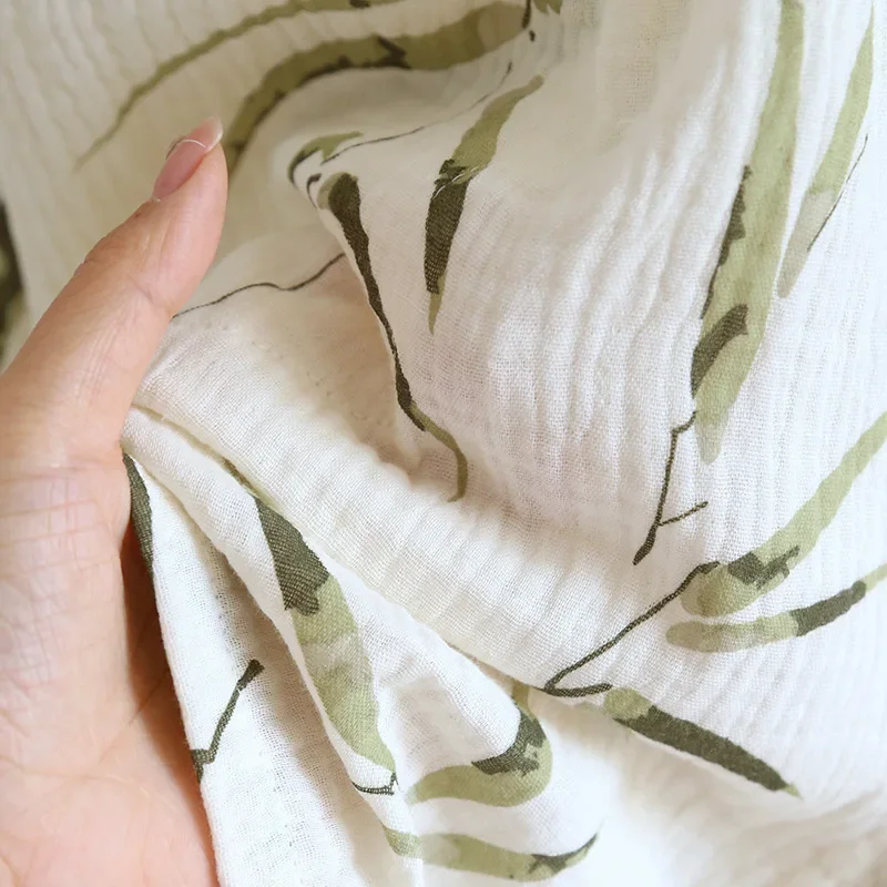 2025 Zomer Nieuwe Dames Pyjama Set 100% Puur Katoen Crêpe Sling + Shorts + Crop Broek Driedelige Set met Borstkussen Home Fury