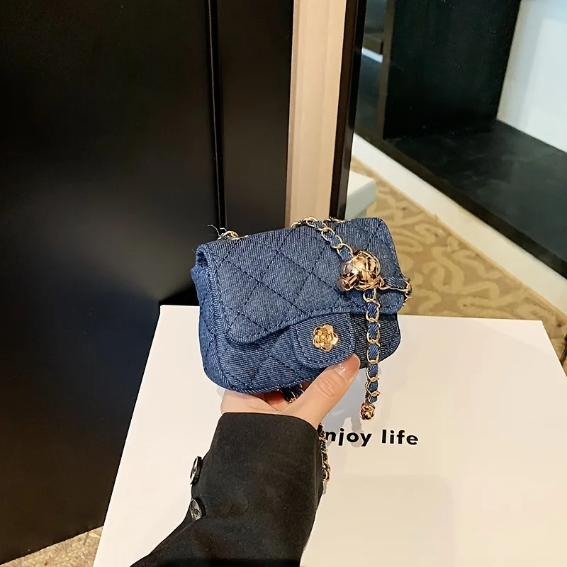 Mini Wallet, Cute Chain Women's Shoulder Bag, Adjustable Shoulder Strap, Stylish Retro Floral Texture Crossbody Bags