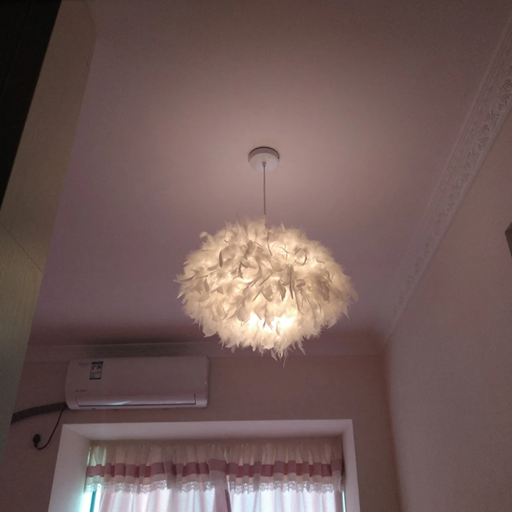 Lámpara colgante de plumas mullidas, candelabro moderno E27, accesorio de iluminación de hadas para dormitorio