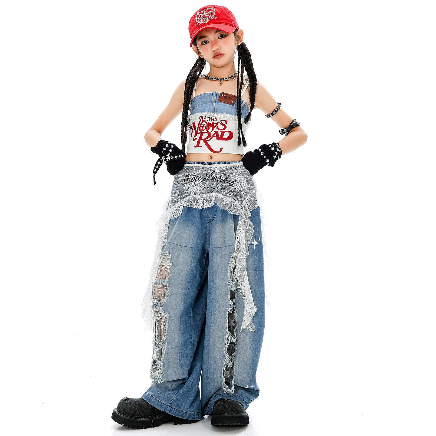 طفل Kpop الهيب هوب الملابس الأبيض الدانتيل يصل المحاصيل تانك القمم الدنيم الأزرق عادية واسعة ممزق الجينز السراويل لفتاة أزياء رقص الملابس #2