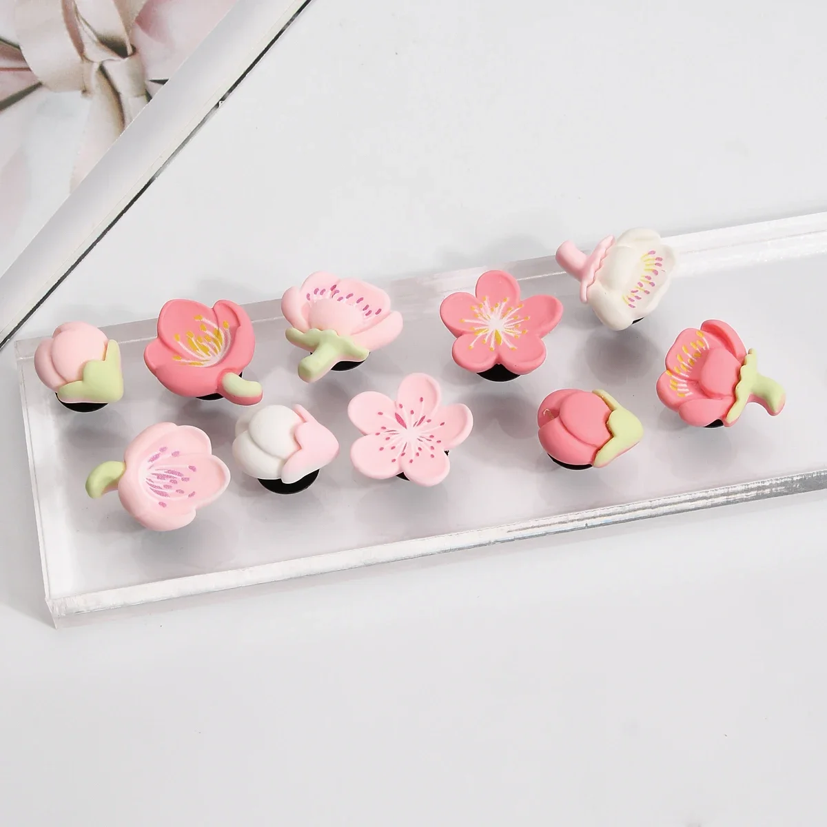 DIY-Serie Lochschuh-Blumen-Accessoires Mädchen-Schuhzubehör-Set Perlen-Schuhketten-Dekorationen – Detail 5