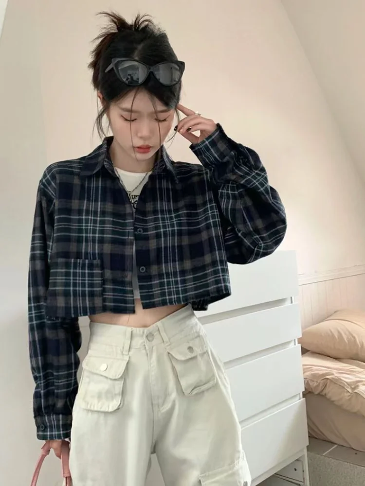 Cropped Shirts Women Unisex Spring Ins Chic College Fashion Korean Style Vintage Plaid Loose All-match Lapel Long Sleeve Daily