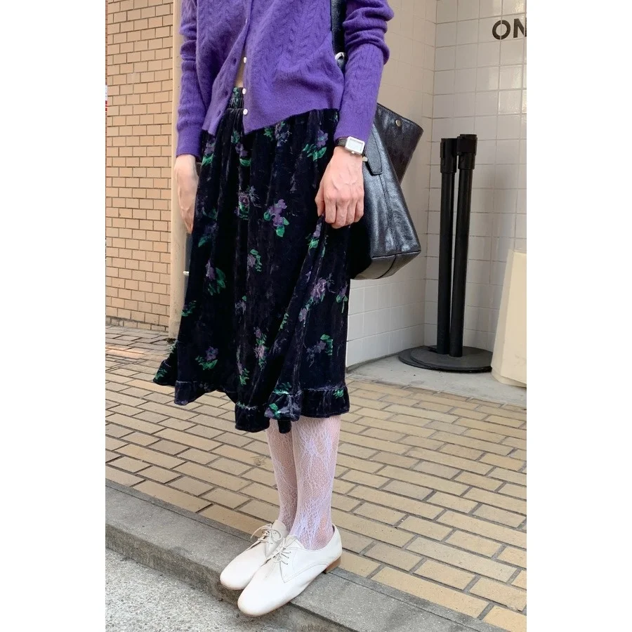 Chic Comfortable Vintage Floral Print Velvet Half Skirt Fashionable Women's New Arrival City Commute Casual Outdoor Skirt