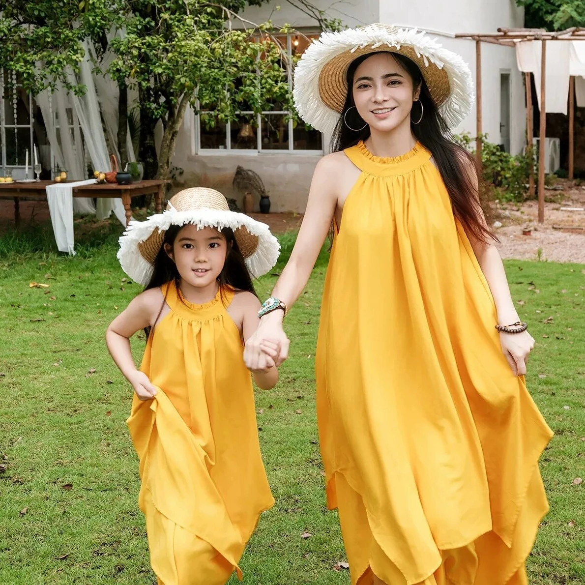 

2026 Summer Mom & Daughter Matching Dress Girls Beach Sundress for Vacation Long Princess Yellow Dresses