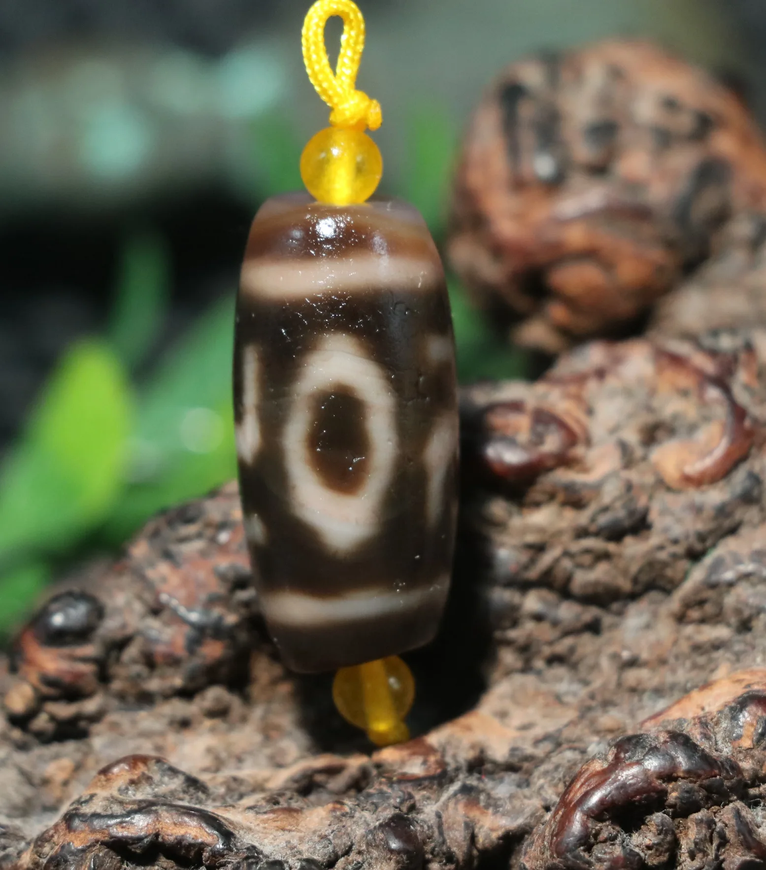 LKbrother Talisman Energy Tibetan Old Agate Cinnabar Dots 2 Eyed Wanzi Swastica dZi Bead Totem 4A++ Precious Jewelry Gem