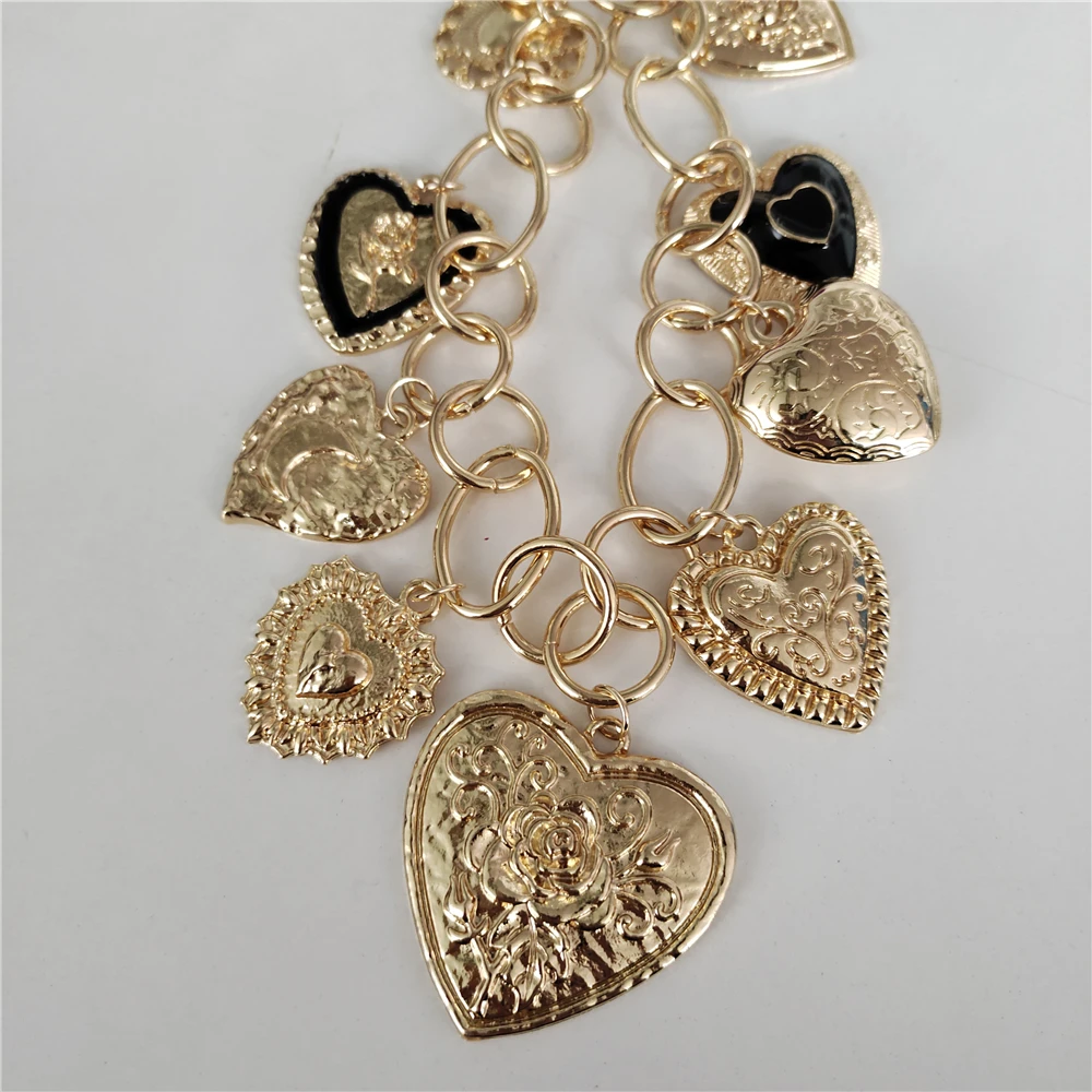 Indian Vintage Gold Plated Heart Shape Pendants Necklaces Women Chunky Chain Black Enamel Statement Choker Necklace Jewelry 2026
