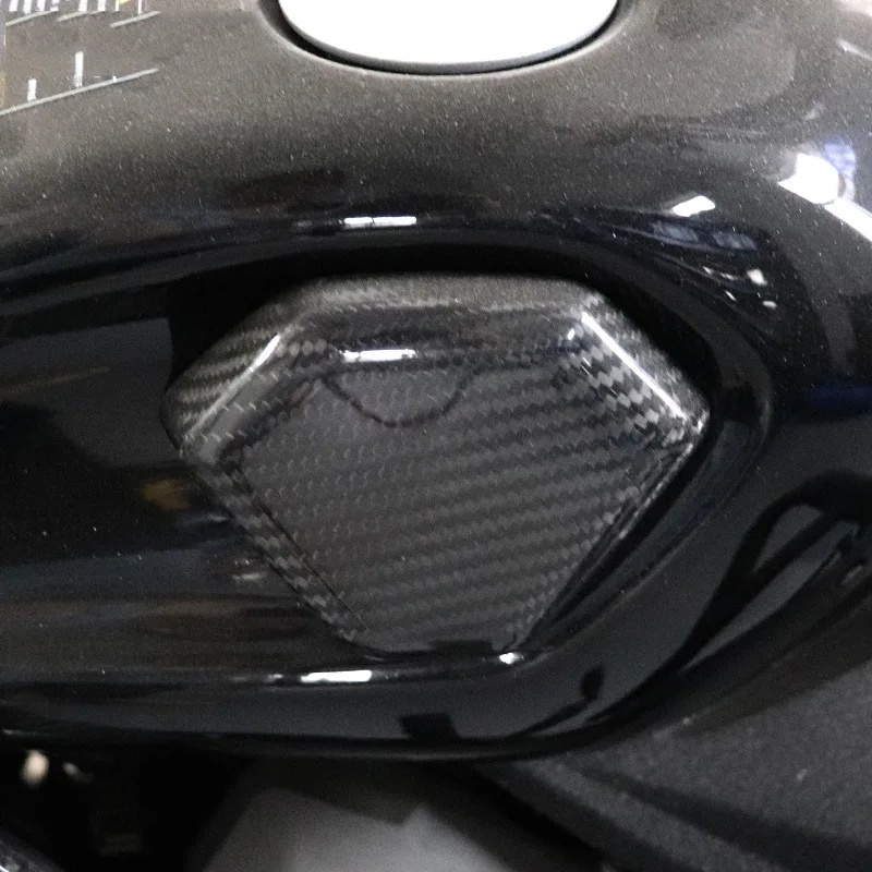 USERX-Couvercle de tuyau d'échappement en fibre de carbone, accessoires de moto universels, couvercle antidérapant pour drapeau en croissance, plaque V4 500