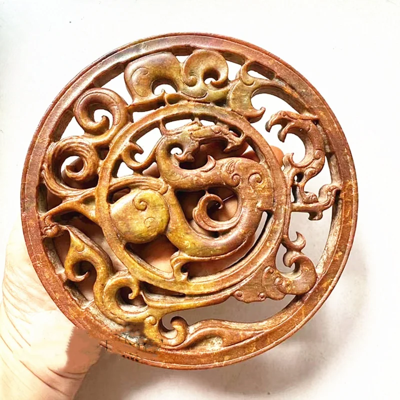 Antique miscellaneous dragon and phoenix jade carving hollowed out Ruyi dragon patterns home desktop decor exquisite handicraft