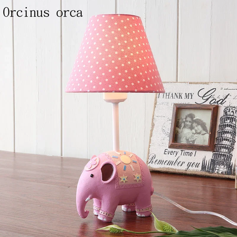 American Pastoral little fresh cartoon elephant desk lamp Boy Girl Bedroom child room European simplified animal lamp