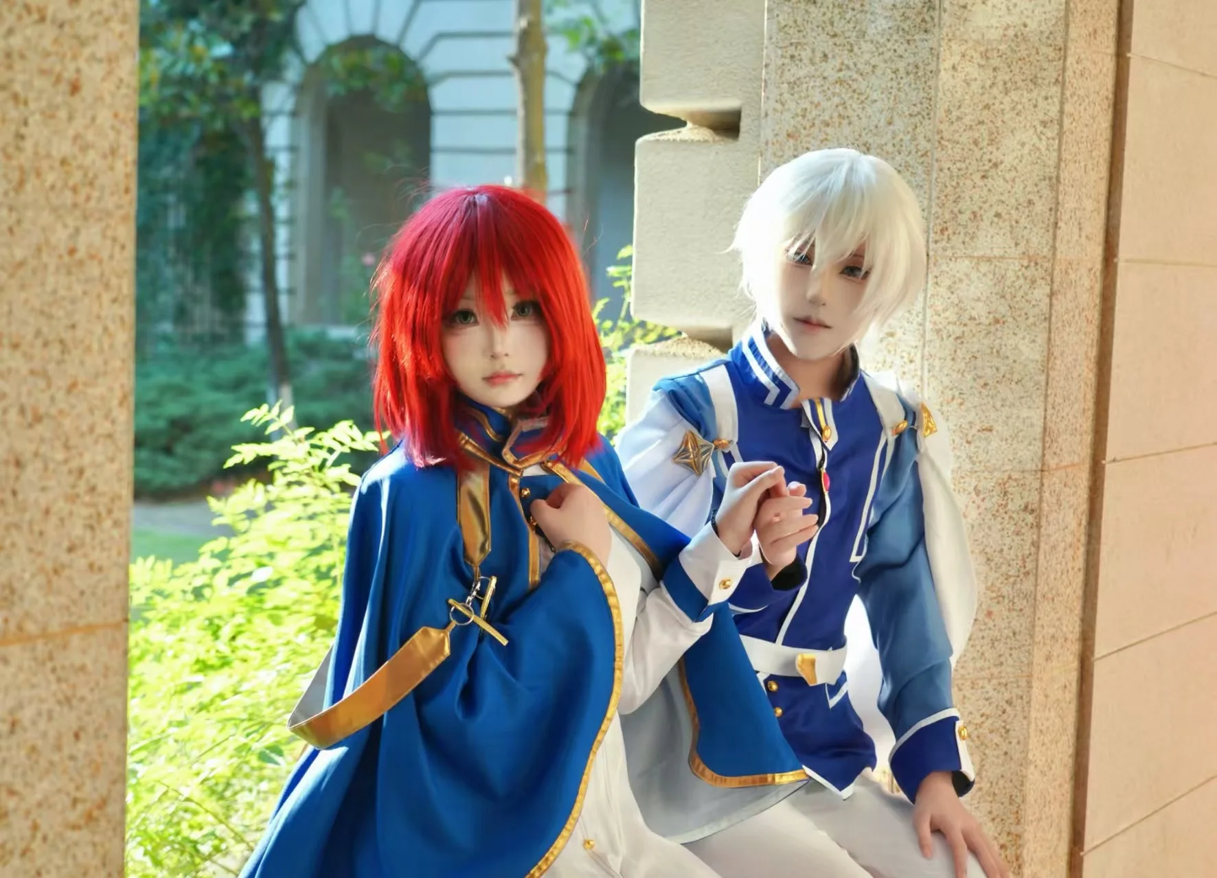 

Snow White Red Hair Fantasy Royal Style Cosplay Costume + Wig, Full Set for Women Men, EU Size