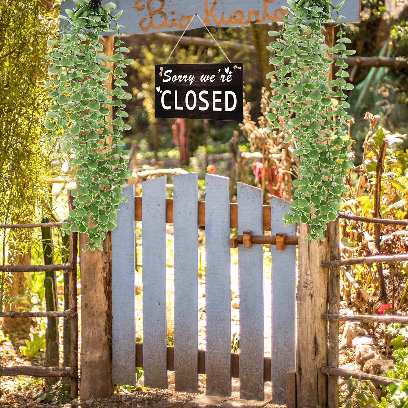 

Artificial Hanging Plant, Realistic Eucalyptus Green Vine, Plastic Fake Hanging Vines For Home Wedding Decor, Faux Greenery