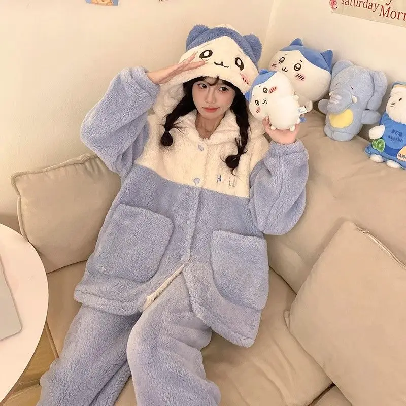 Winter Flannel Chiikawa Pajamas Women\'s Coral Fleece Thickened Hooded Suit Kawaii Cute Girls Cartoon Home Clothes Warmth Robe