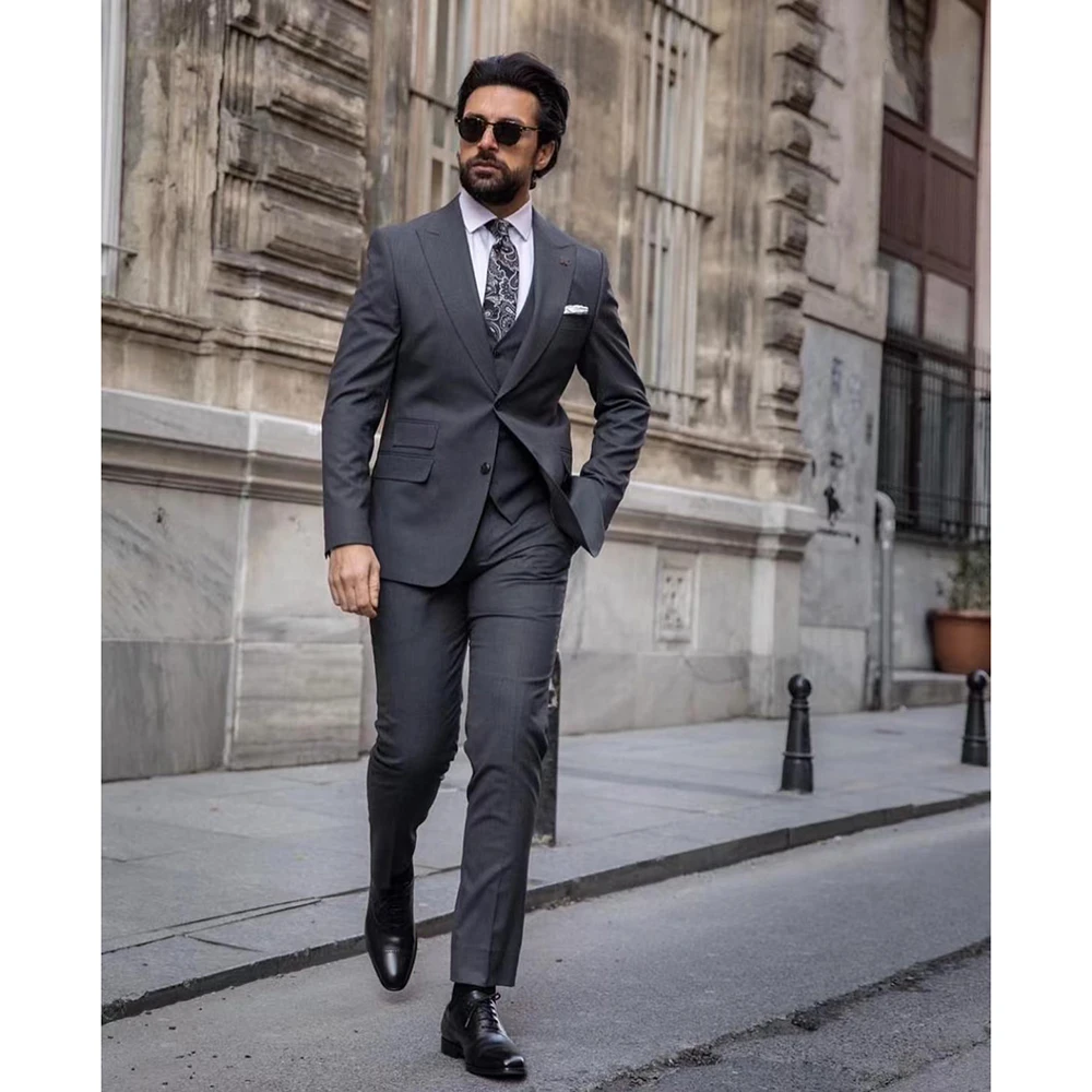 

2023 New Fashion Men Wedding Suits Grey Peaked Lapel Business Casual Formal Costume Homme Slim Fit 2 Pcs Set Jacket Pants