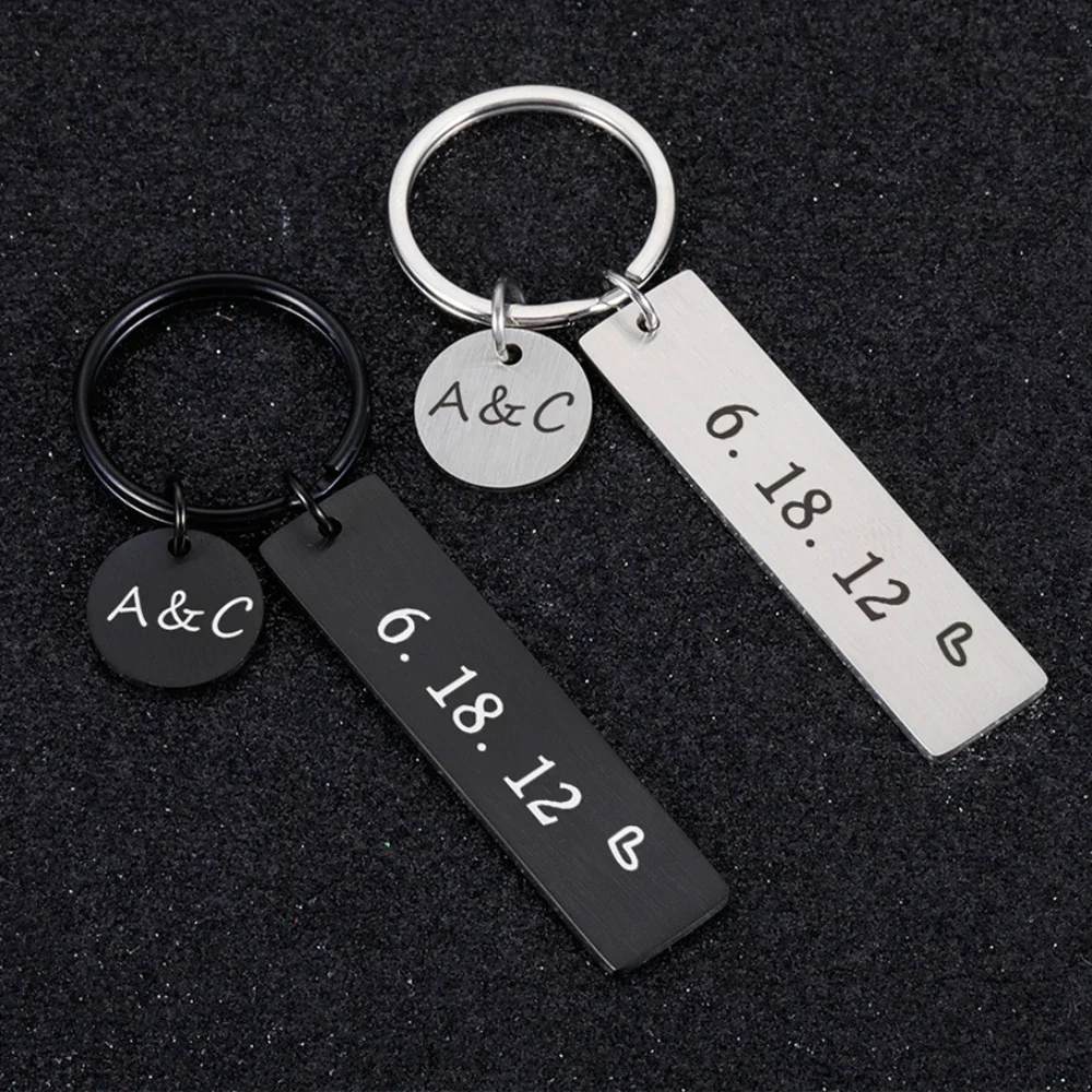 Besonderes Geschenk personal isierte Schlüssel bund benutzer definierte Schlüssel anhänger eingraviert Text Datum Intials Namen maßge schneiderte Liebhaber Valentinstag Geschenke