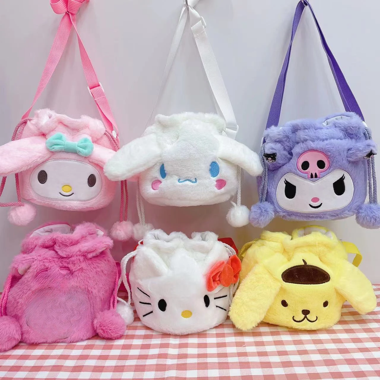 

Kawaii Sanrio плюшевые игрушки рюкзак Hello Kitty Kuromi Cinnamoroll My Melody милые девочки 리오 модная сумка-мессенджер рождественские подарки