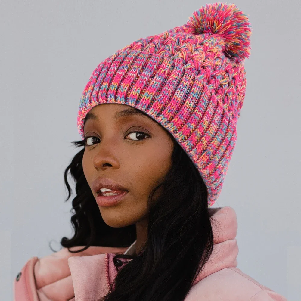 Ladies Single Layer Knitted Hat with Colorful Ball Pom Winter Head Warmth Pineapple Patterned Cap Beanie with Pom-pom‌