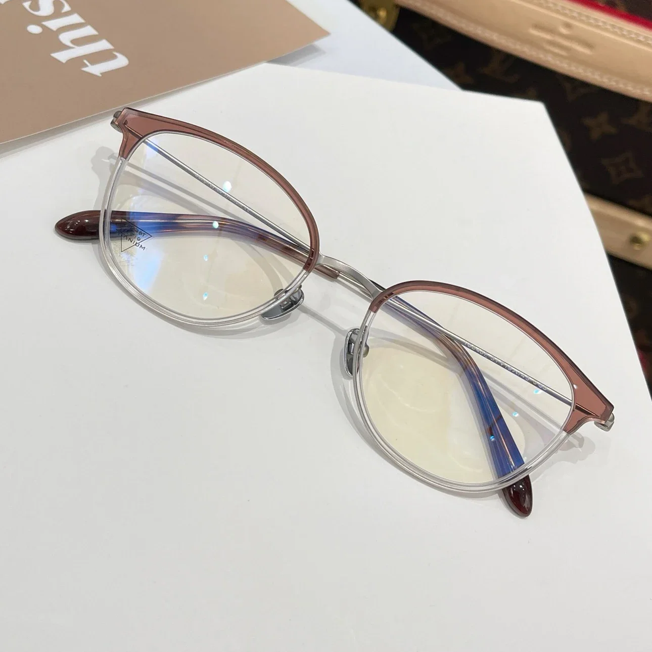 

XUKAUltra легкие новые модные стильные женские очки из чистого титана с линзами для чтения по рецепту для близорукости, прогрессивные антибликовые