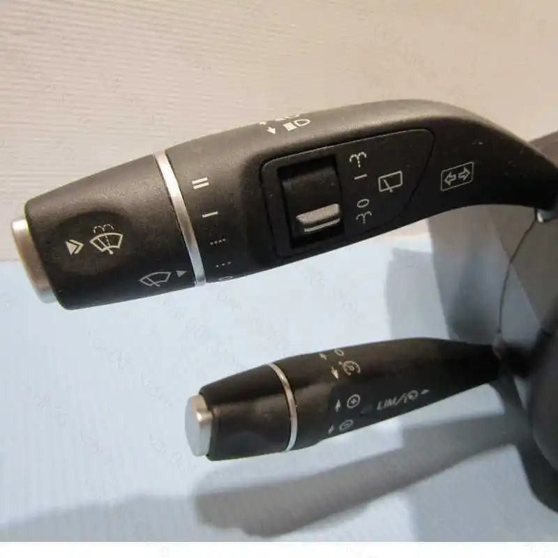 Suitable for Mercedes-Benz GLA180 GLA200 GLA220 GLA260 steering angle sensor combination switch