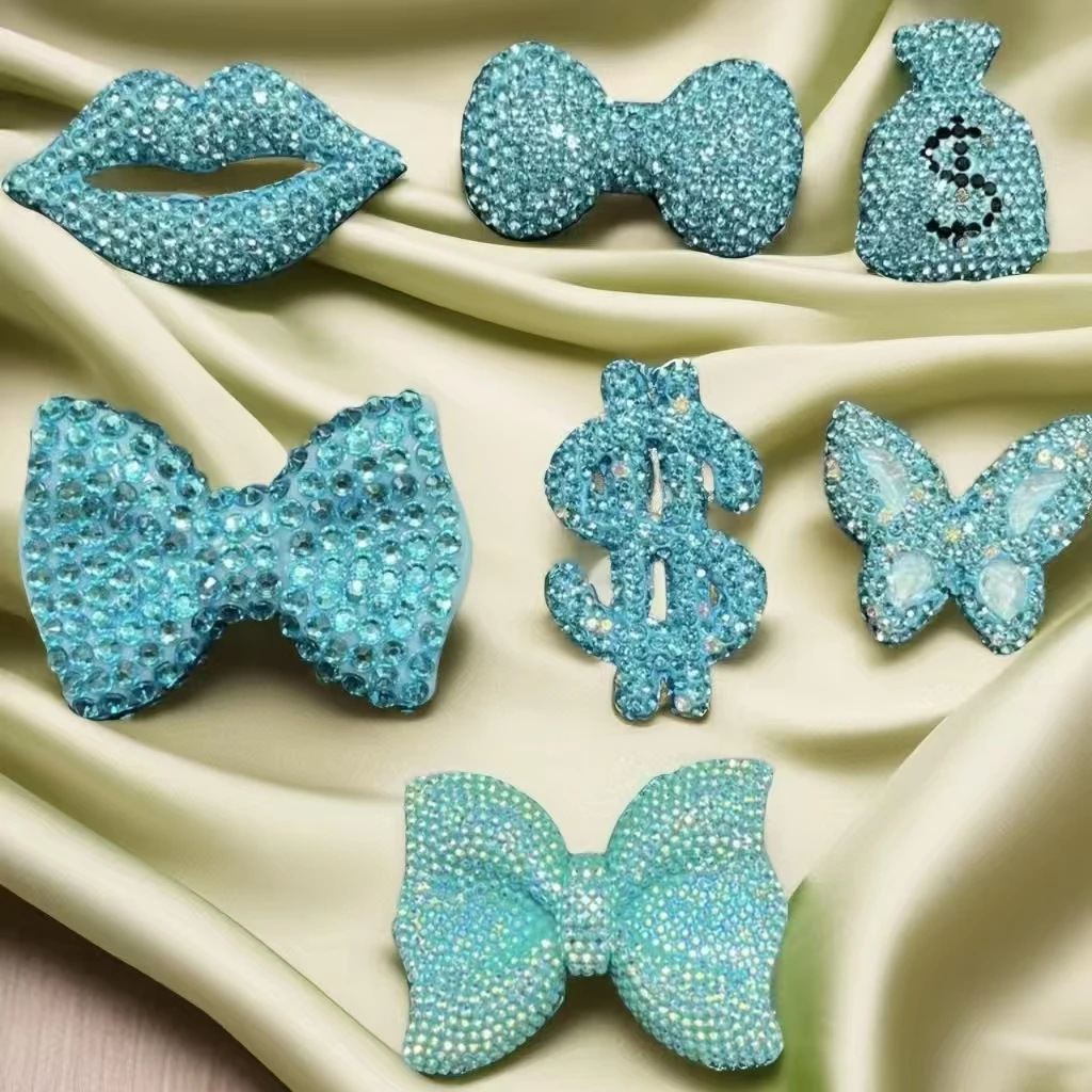 2개입 화려한 블루 립 보우 롤리팝 돈 상징 사랑 하트 라인스톤 장미꽃 레진 참 장식품 폰케이스 데코레이션