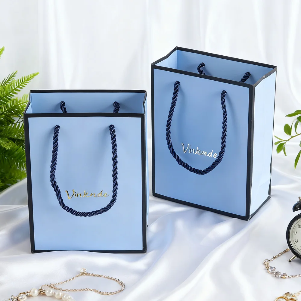 24 قطعة حقيبة حمل ورق الكرافت الفاخرة للملابس شمعة تغليف المجوهرات شعار مخصص أكياس التسوق من الورق المقوى مع مقبض الشريط #5