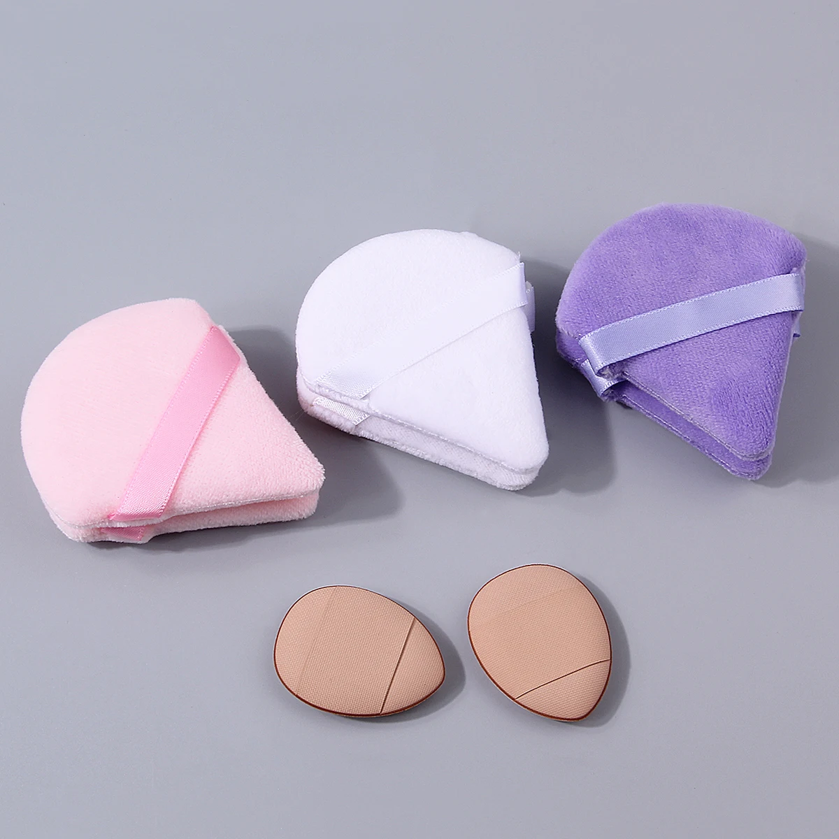 Bouffée de poudre triangulaire douce Double face, mini bouffée de poudre à coussin d'air, outil de maquillage facial portable polyvalent 8 pièces