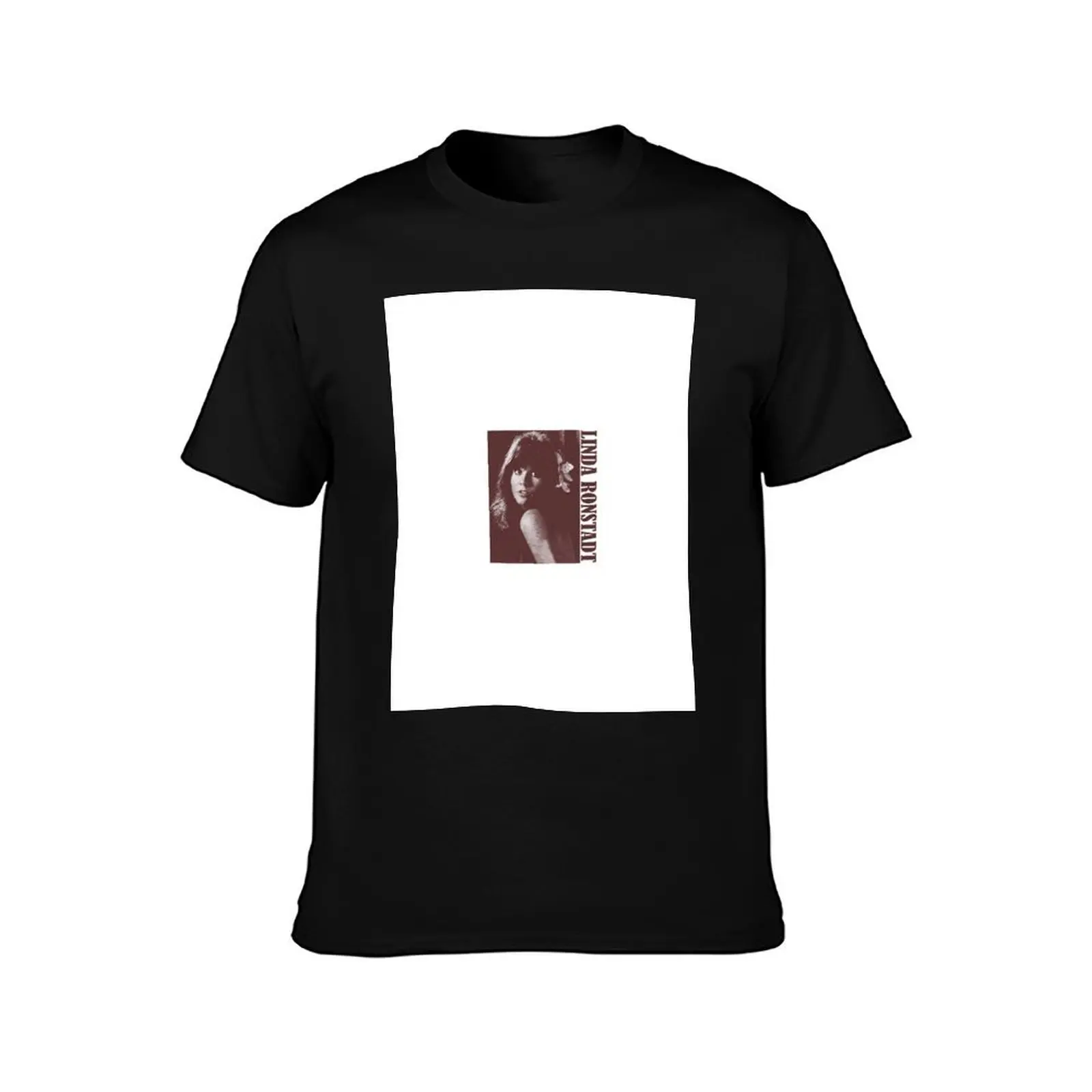 Linda Ronstadt __ Vintage Halftone Style __ Fan Art Design_ T-Shirt Casual Fashion Print Tee Top T-Shirt
