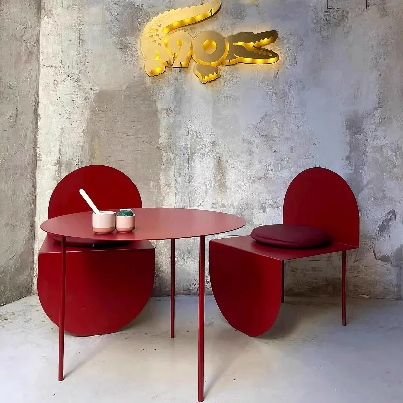 Red semicircle outdoor wrought iron retro industrial style cafe baking shop milk tea outdoor dining table and chair set