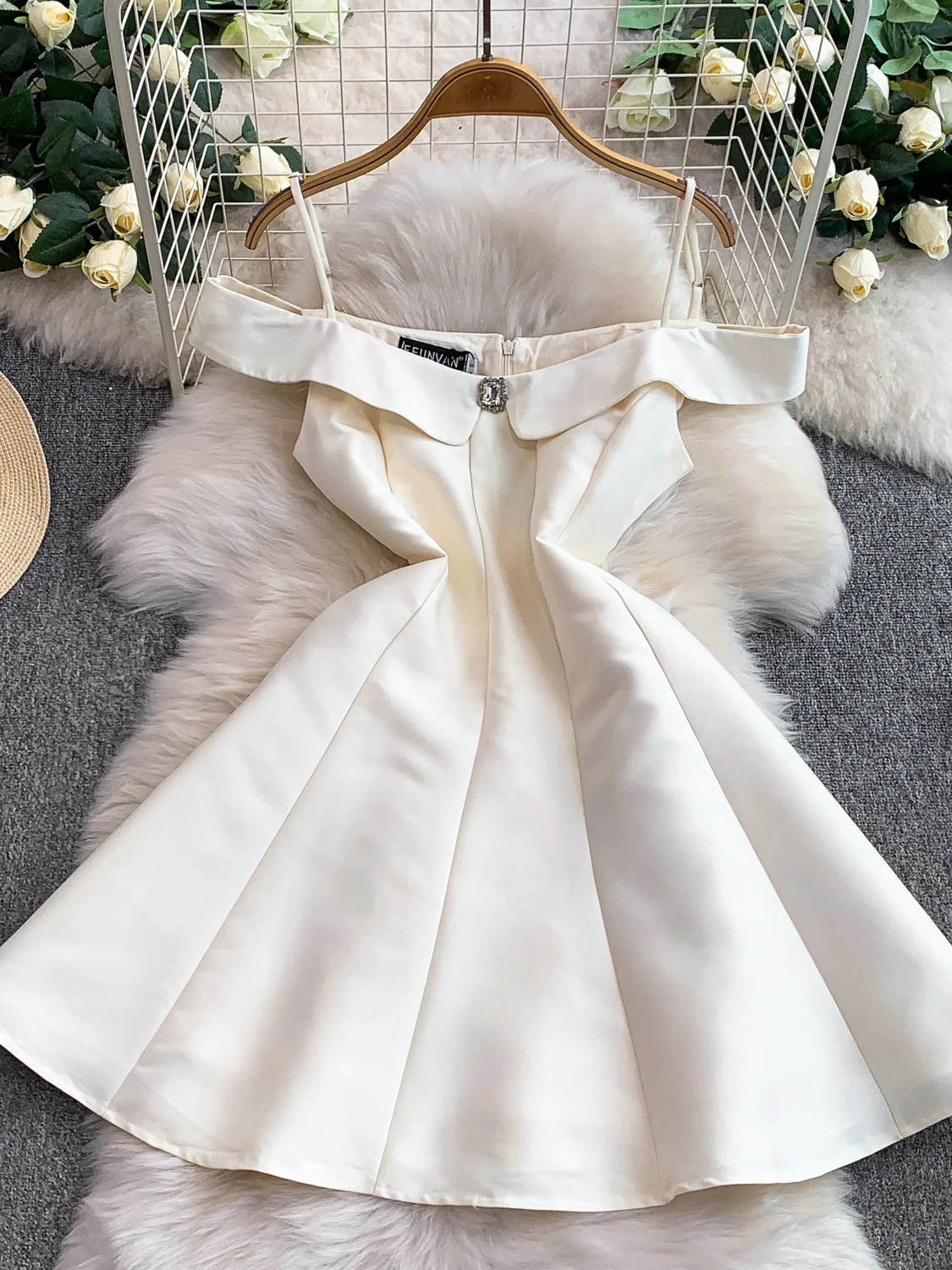 Ele حزام واحد Dr المرأة الخريف الشتاء الاسمية عيد ميلاد جمع ثوب عالية الخصر ألف خط تنورة No-Sve Bodycon #3