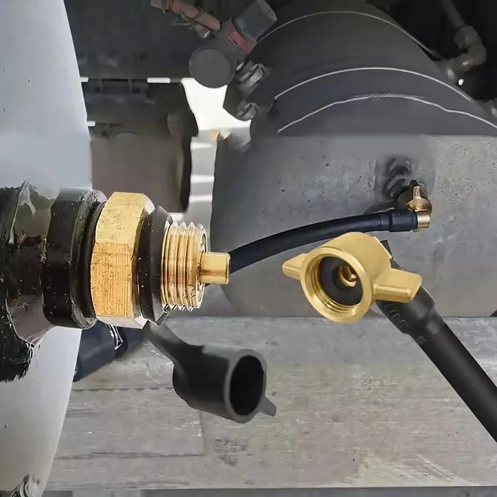 Truck Air Tank Air Intake Connector M16 1.5mm Joint Repair Fitting for Flatbed Trucks