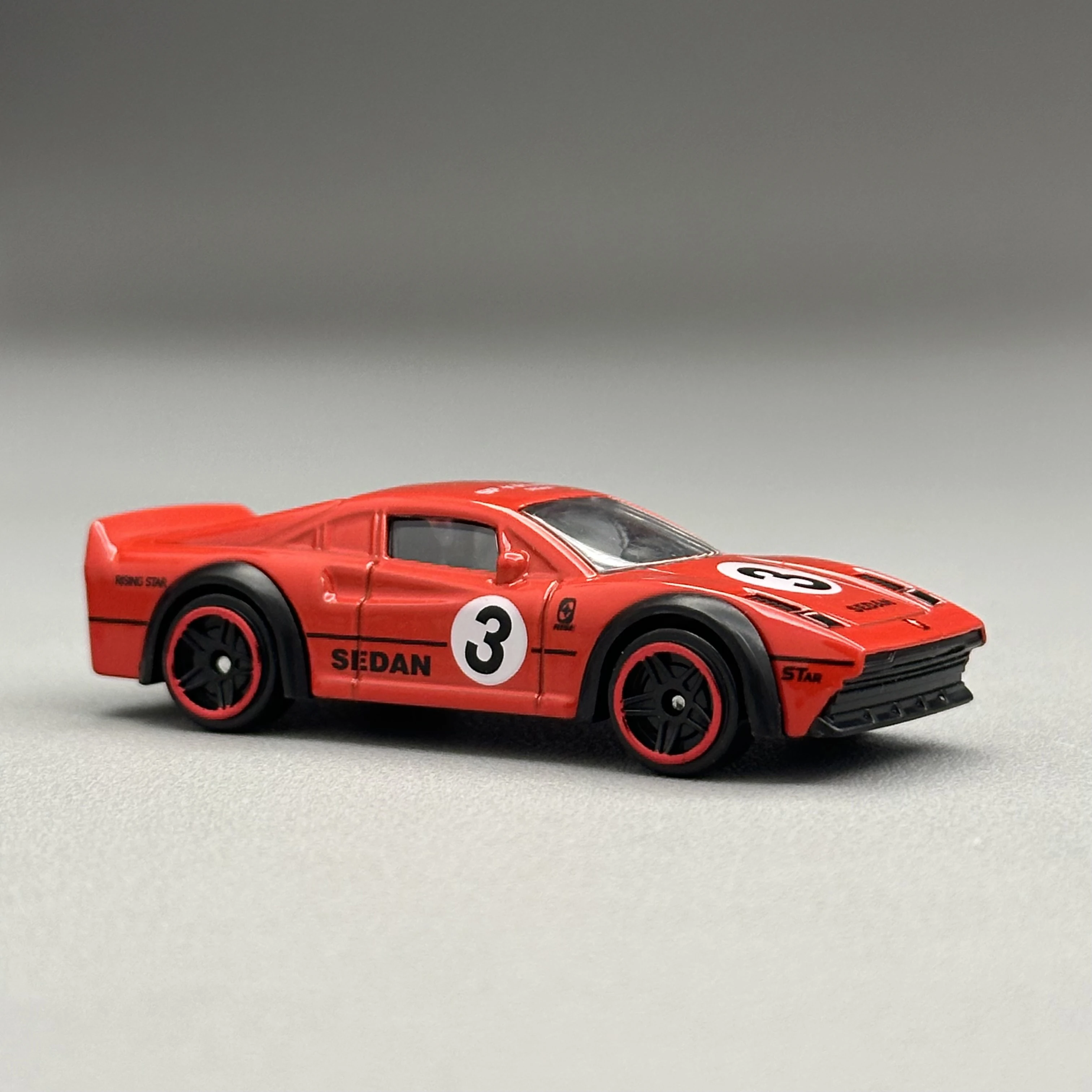 1/64 Scale Diecast Car Model Alloy Vehicle Mini Toy Metal Body Realistic Collectible Car Gift For Kids And Car Collectors