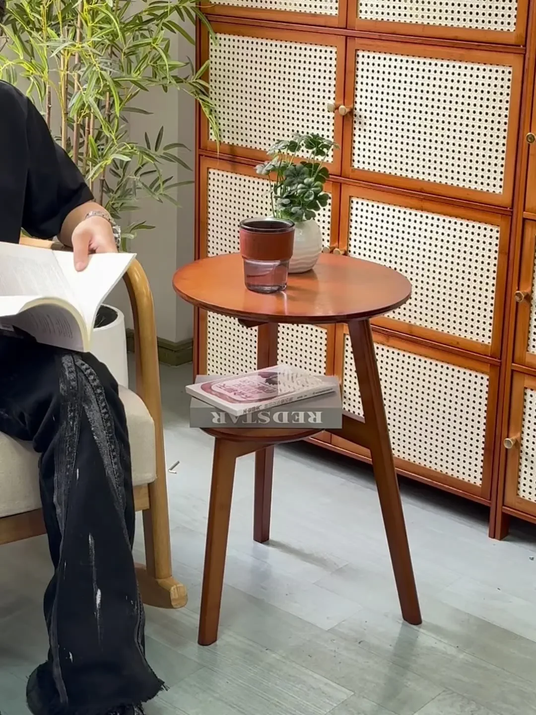 Small table, small coffee table, sofa side cabinet, solid wood small round table, side table, movable living room side table